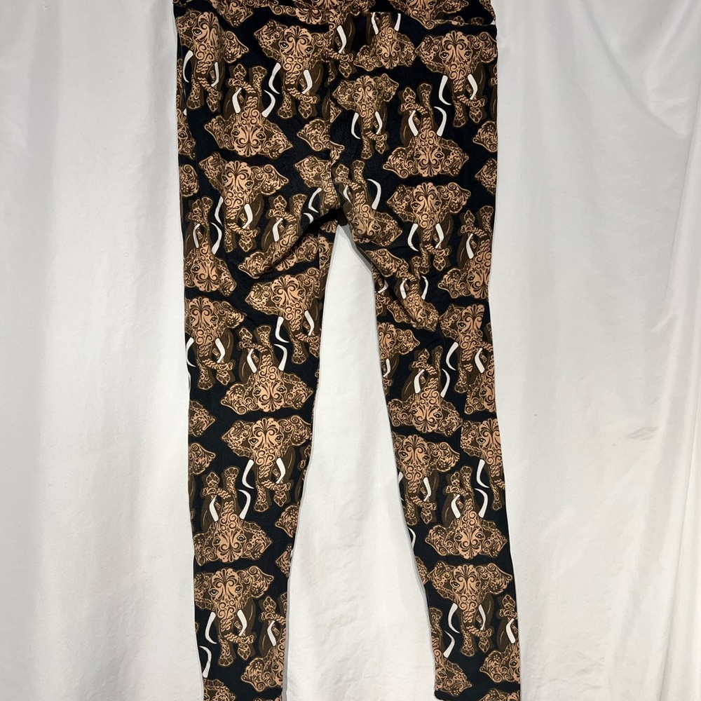 Lularoe TC( tall & curvy) leggings Elephant design